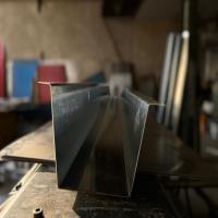 نصب آبرو برای آقای اکبرنژاد محدوده بازار